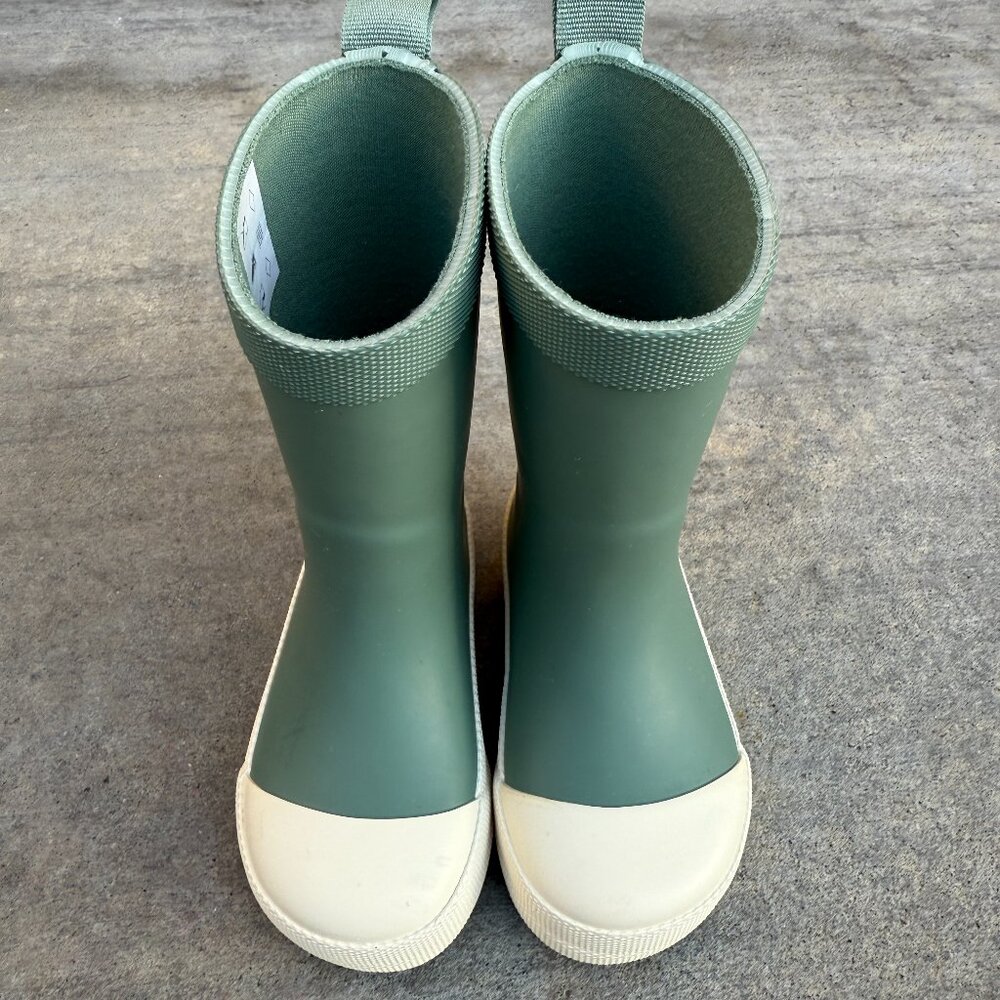 Pehr Explorer Rain Boots - Toddler Size 6 (runs small)